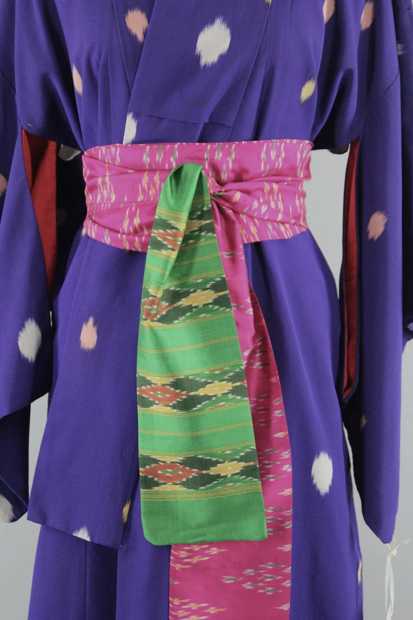 1940s Vintage Silk Kimono Robe in Purple Polka Dots Ikat