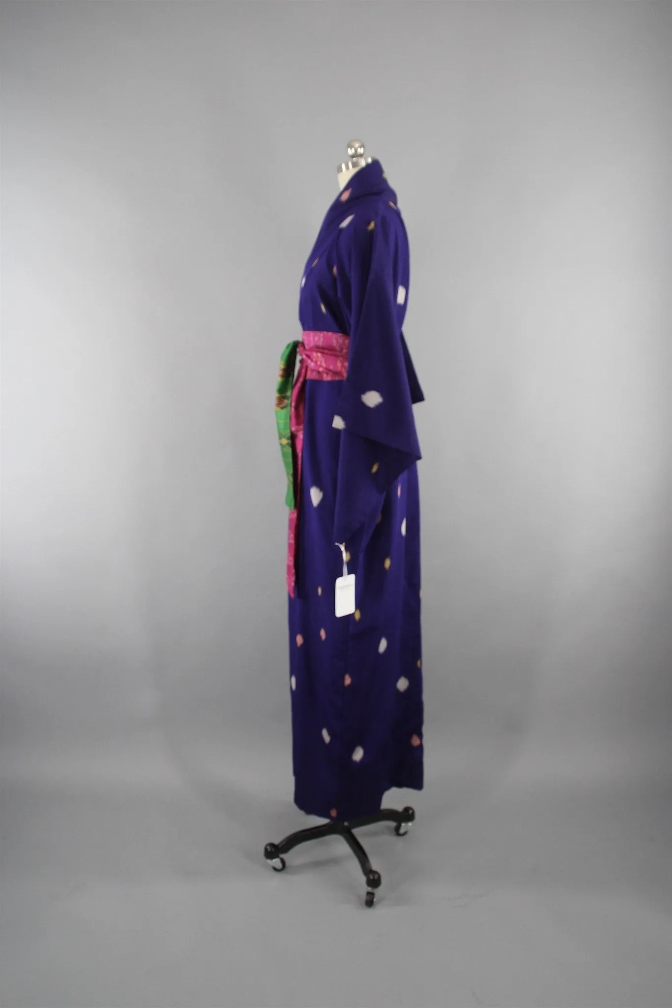 1940s Vintage Silk Kimono Robe in Purple Polka Dots Ikat