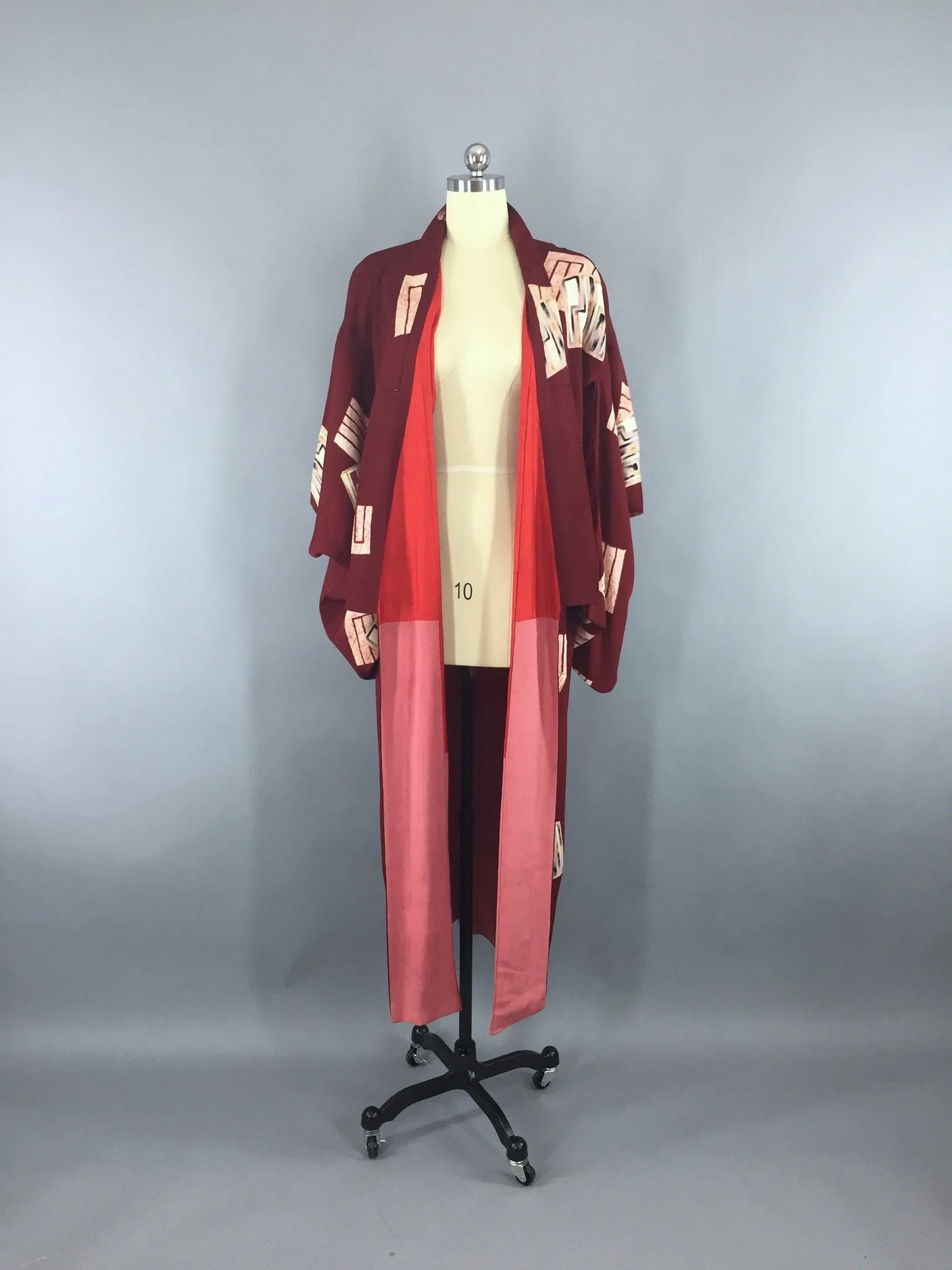 1940s Vintage Silk Kimono Robe with Maroon Red Abstract Print