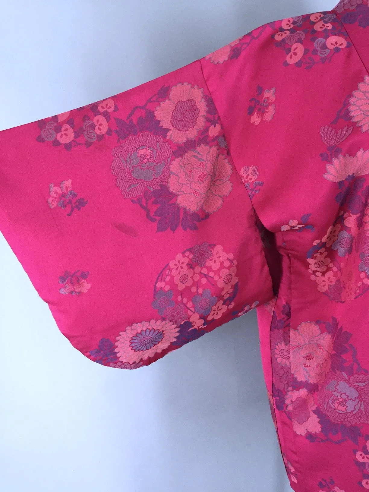 1950s Haori Kimono Cardigan / Magenta Pink Omeshi