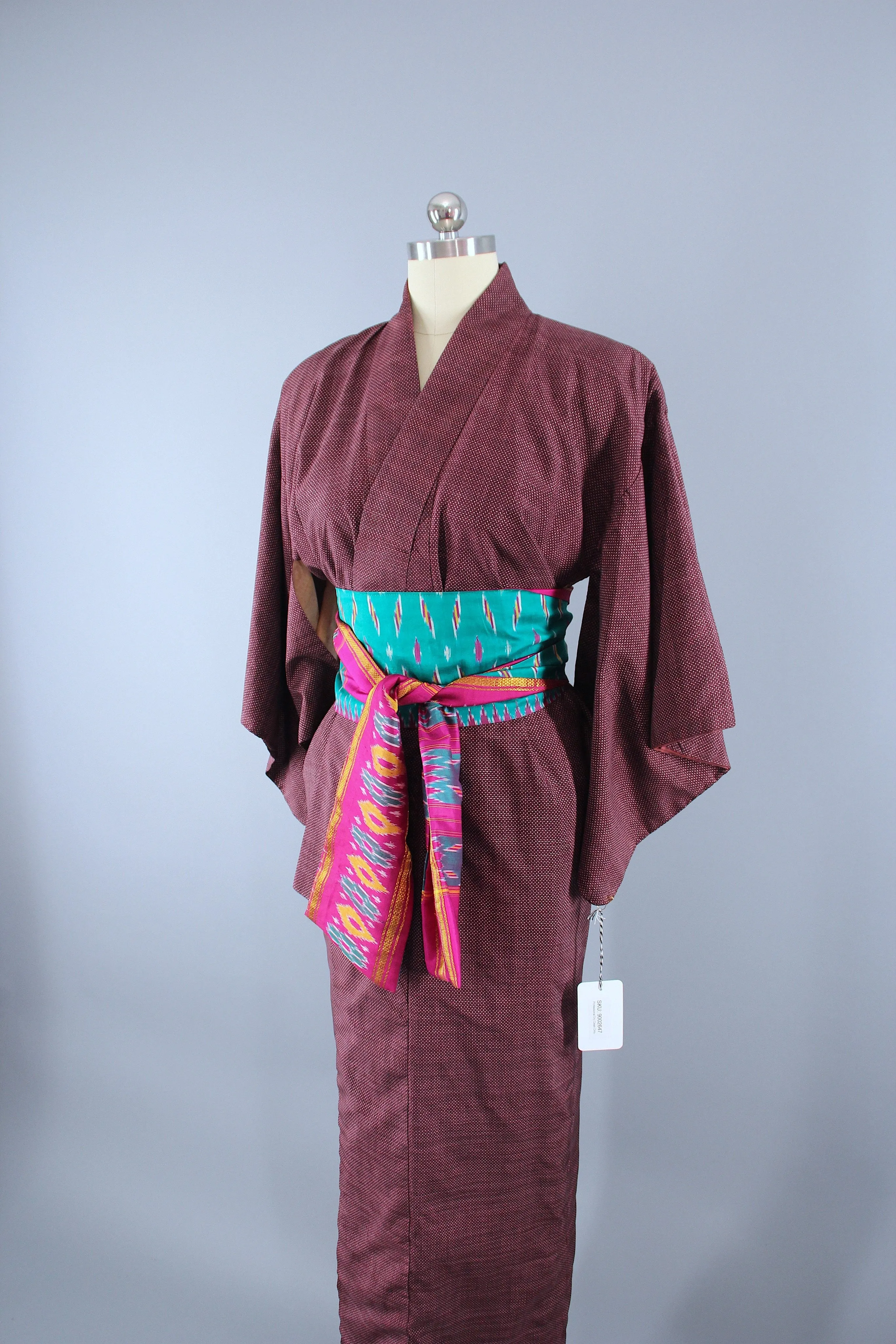 1950s Vintage Silk Kimono Robe / Dark Red & White