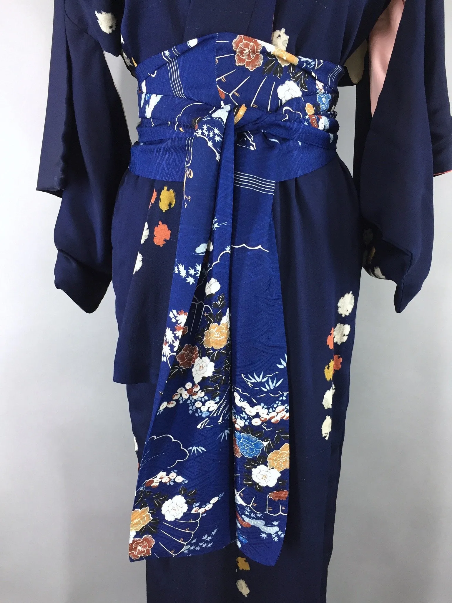 1950s Vintage Silk Kimono Robe / Navy Blue Metallic