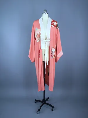 1950s Vintage Silk Kimono Robe / Peach Pink Floral Print