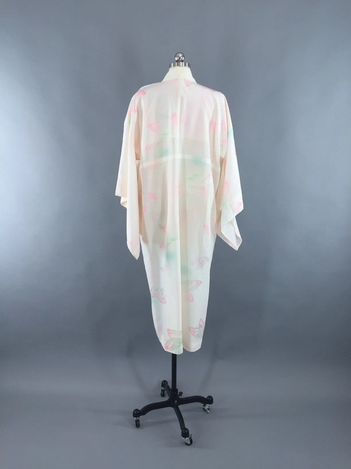 1970s Vintage Kimono Robe / Pink Ombre Butterfly Print