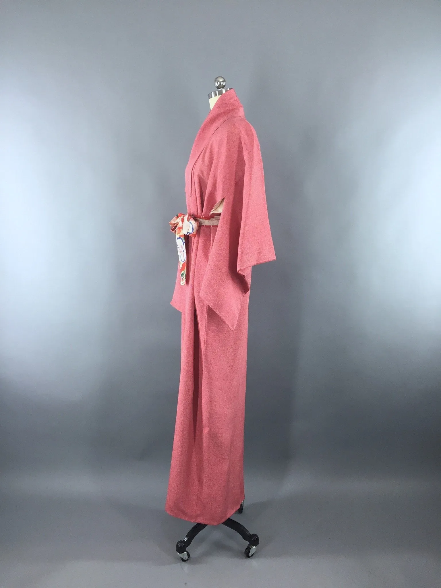 1970s Vintage Silk Kimono Robe in Watermelon Pink Polka Dots