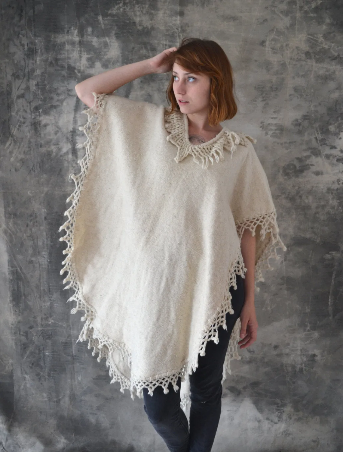 70s Natural Wool Fringe Poncho