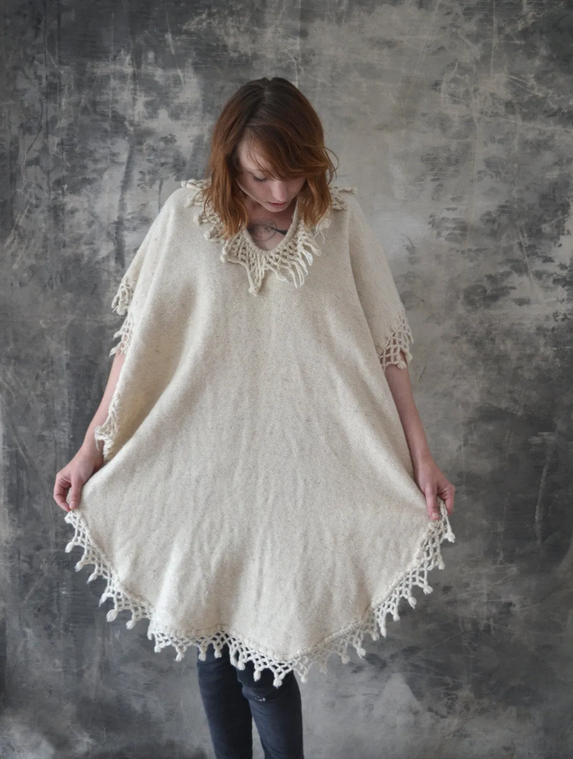 70s Natural Wool Fringe Poncho