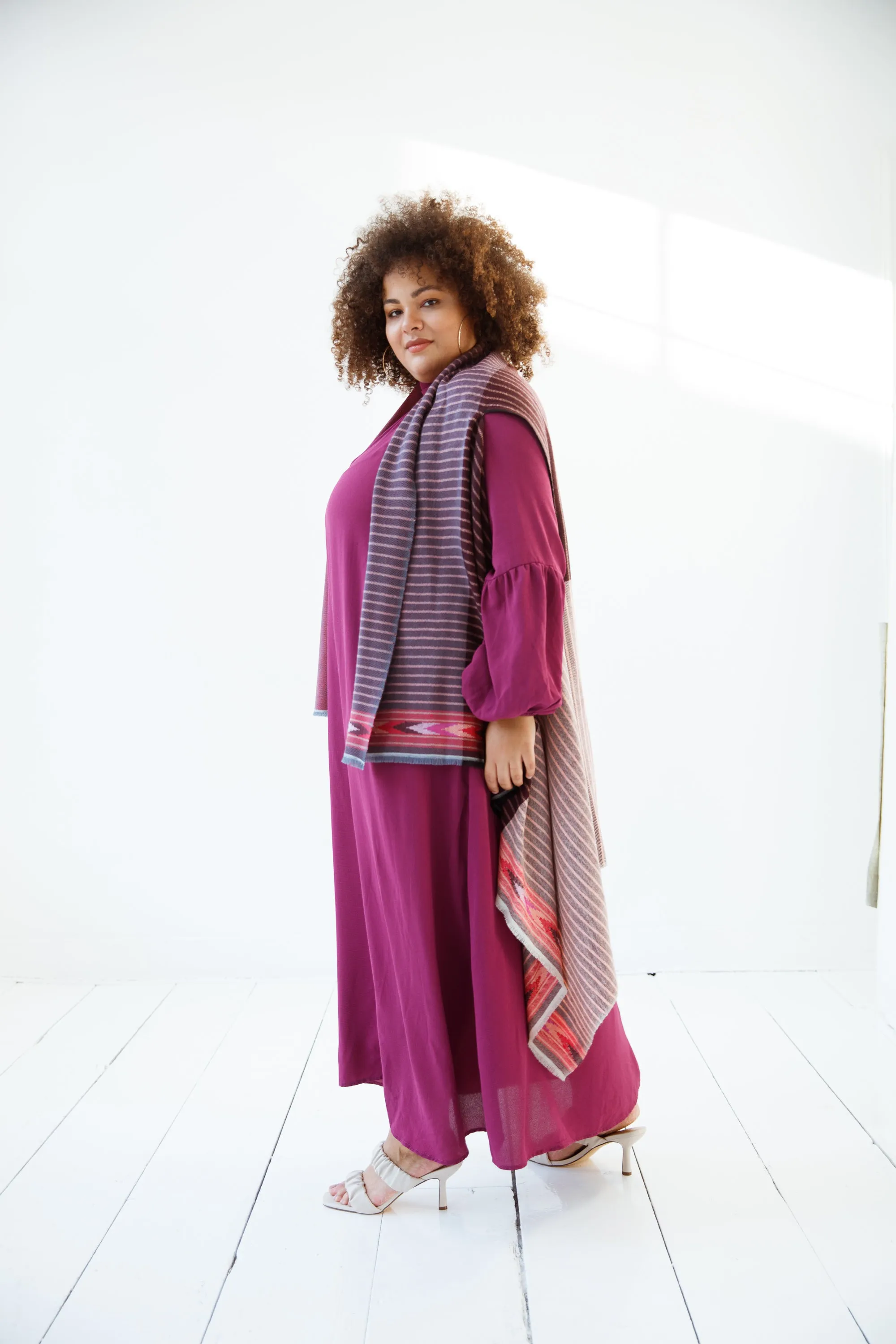 JULAHAS  Light Wool Cape Fusion Red Plus