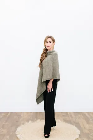 Queen Poncho in Organic Merino