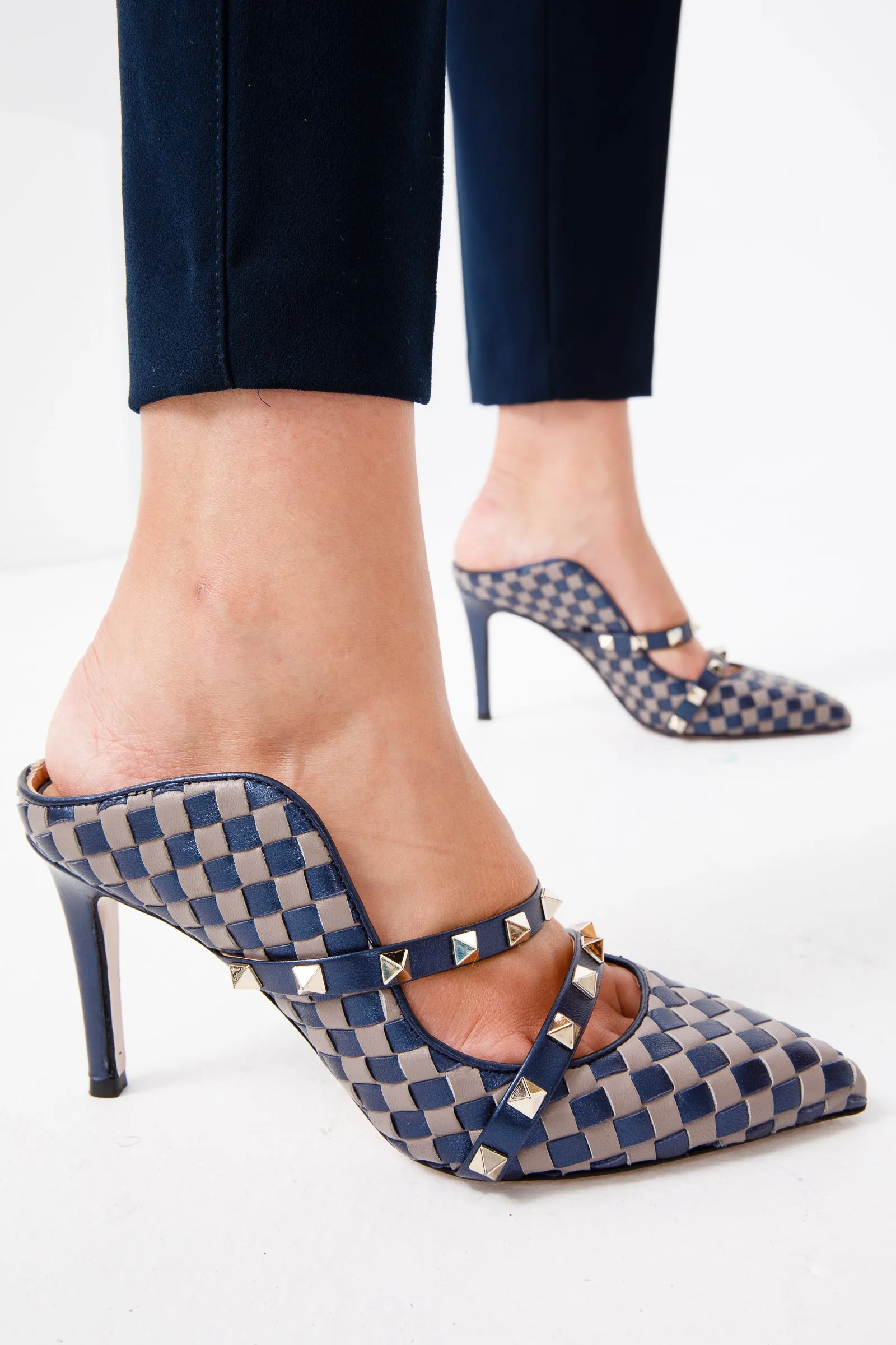 The Dosso Navy Blue Handwoven Pointy Toe Leather Women Sandal