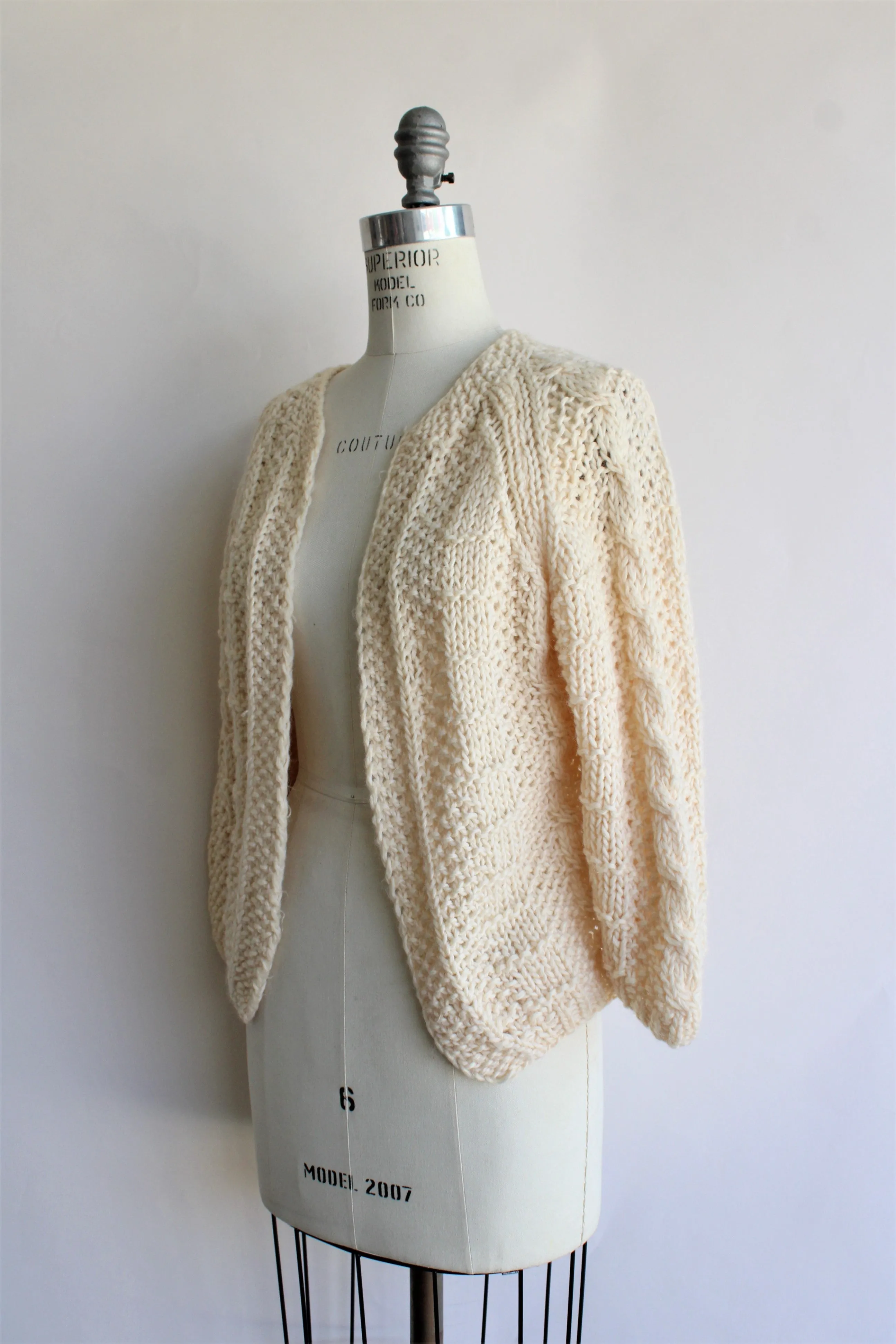 Vintage 1960s 1970s Handknit Ivory Cardigan Sweater