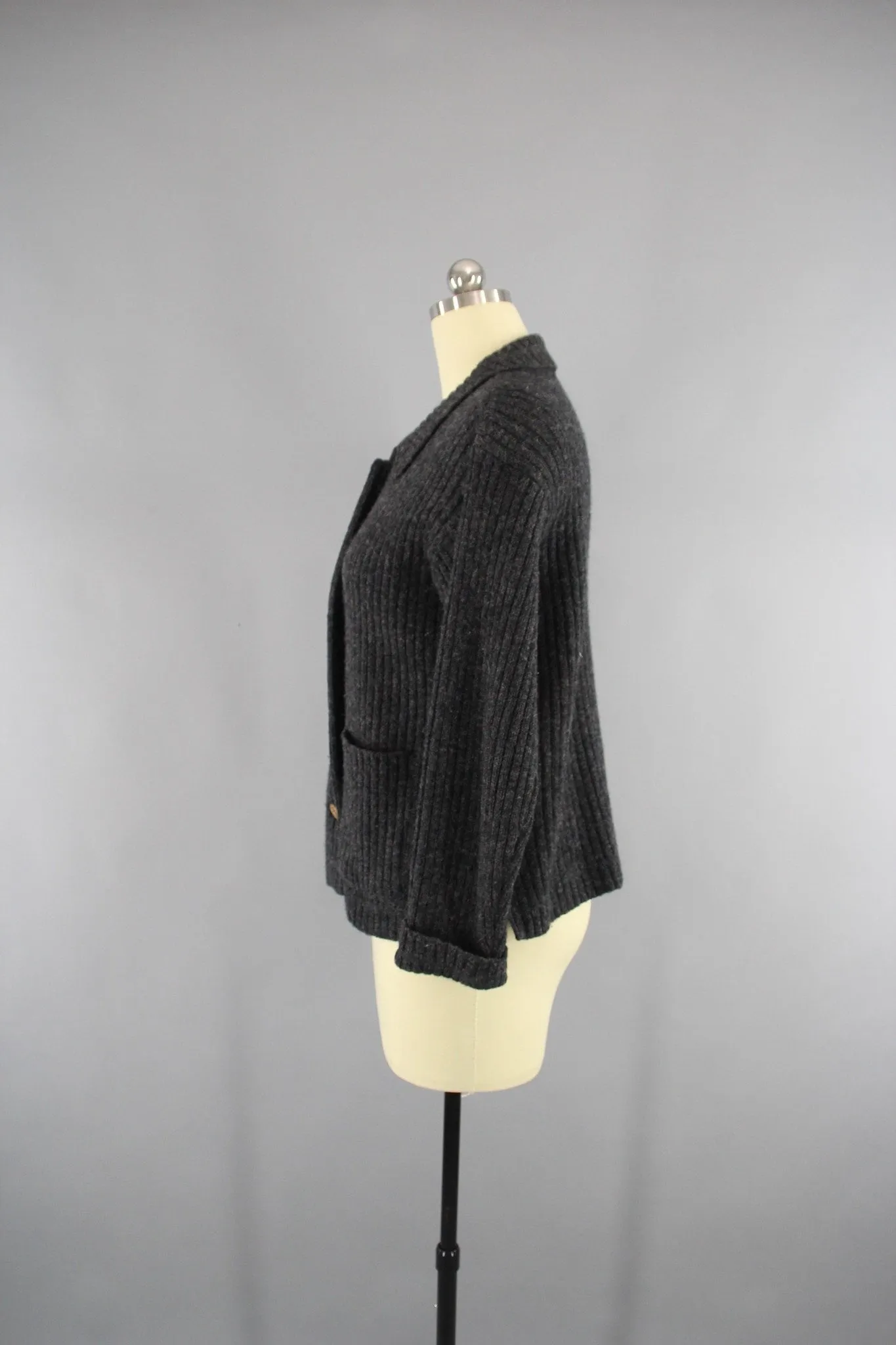 Vintage 1970s Woolrich Charcoal Grey Wool Cardigan Sweater